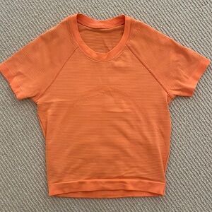 Lululemon Swiftly Tech Cropped Short Sleeve Shirt 2.0